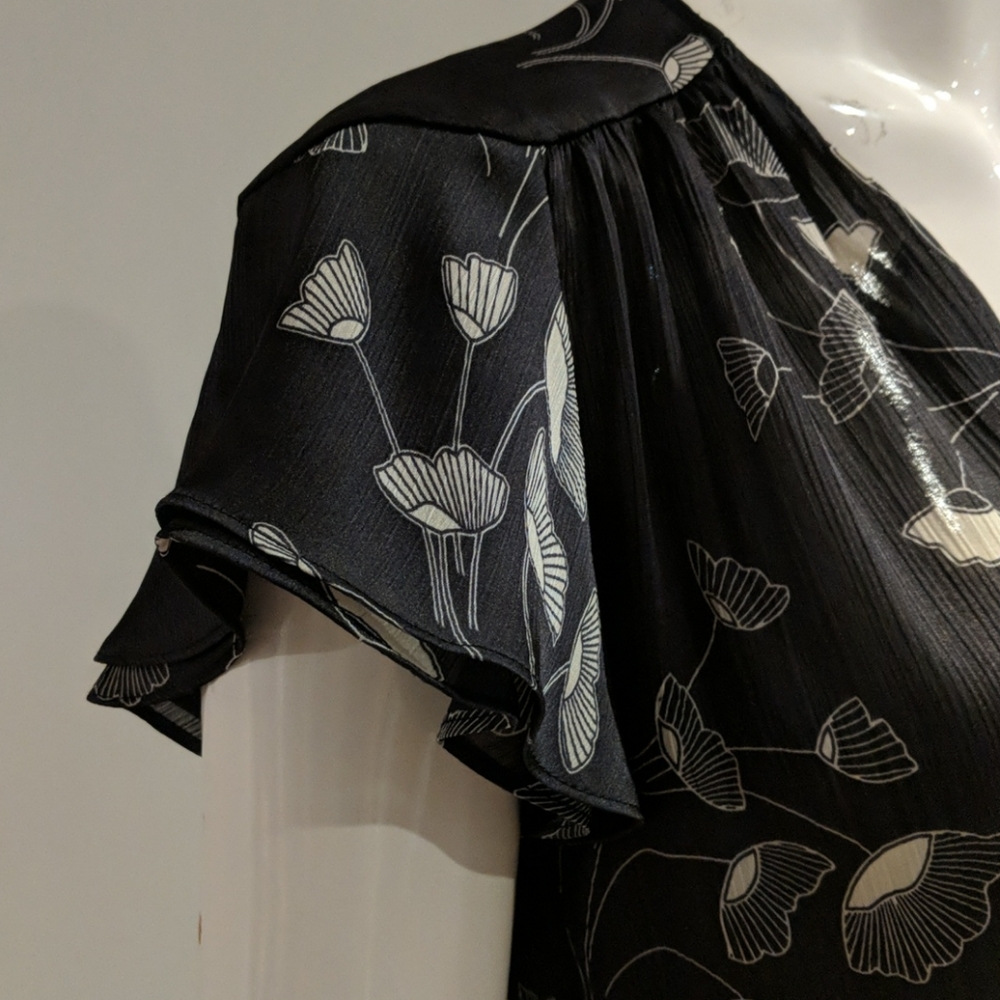 Wrapped Top - Picture 3 of 3
